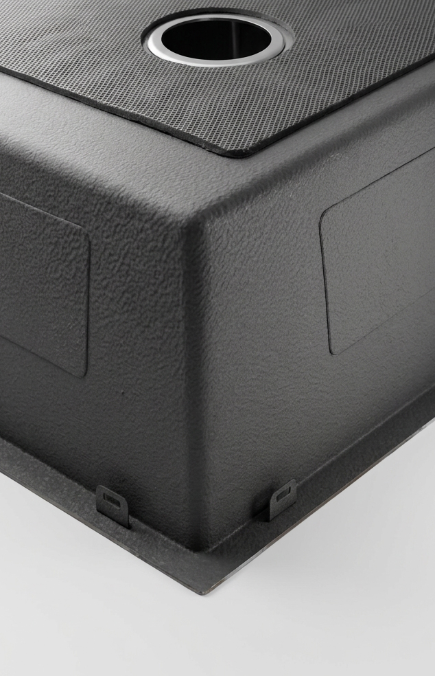 Кухонная мойка из нержавейки BLANTEK LS-5050B Nano black - фото3
